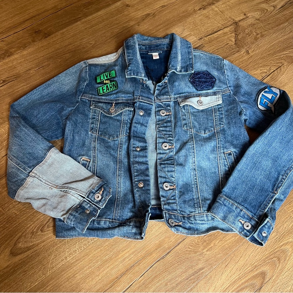 Cat & Jack Denim Jacket – Youth Size 12–14 💙